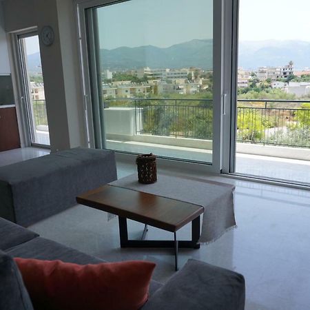 Allseasonsapartment カラマタ エクステリア 写真